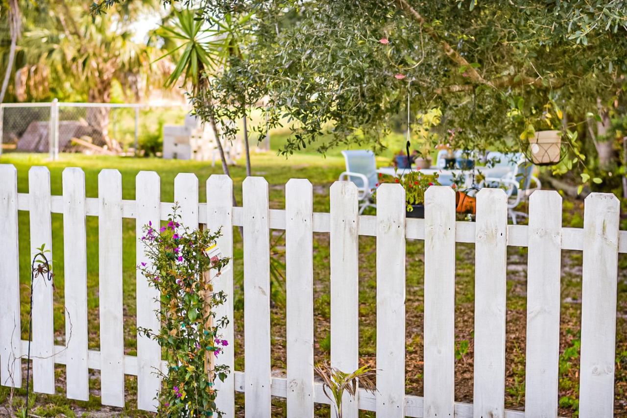 Welcome To The Cottage: A Home Away From Home Port St. Lucie 外观 照片